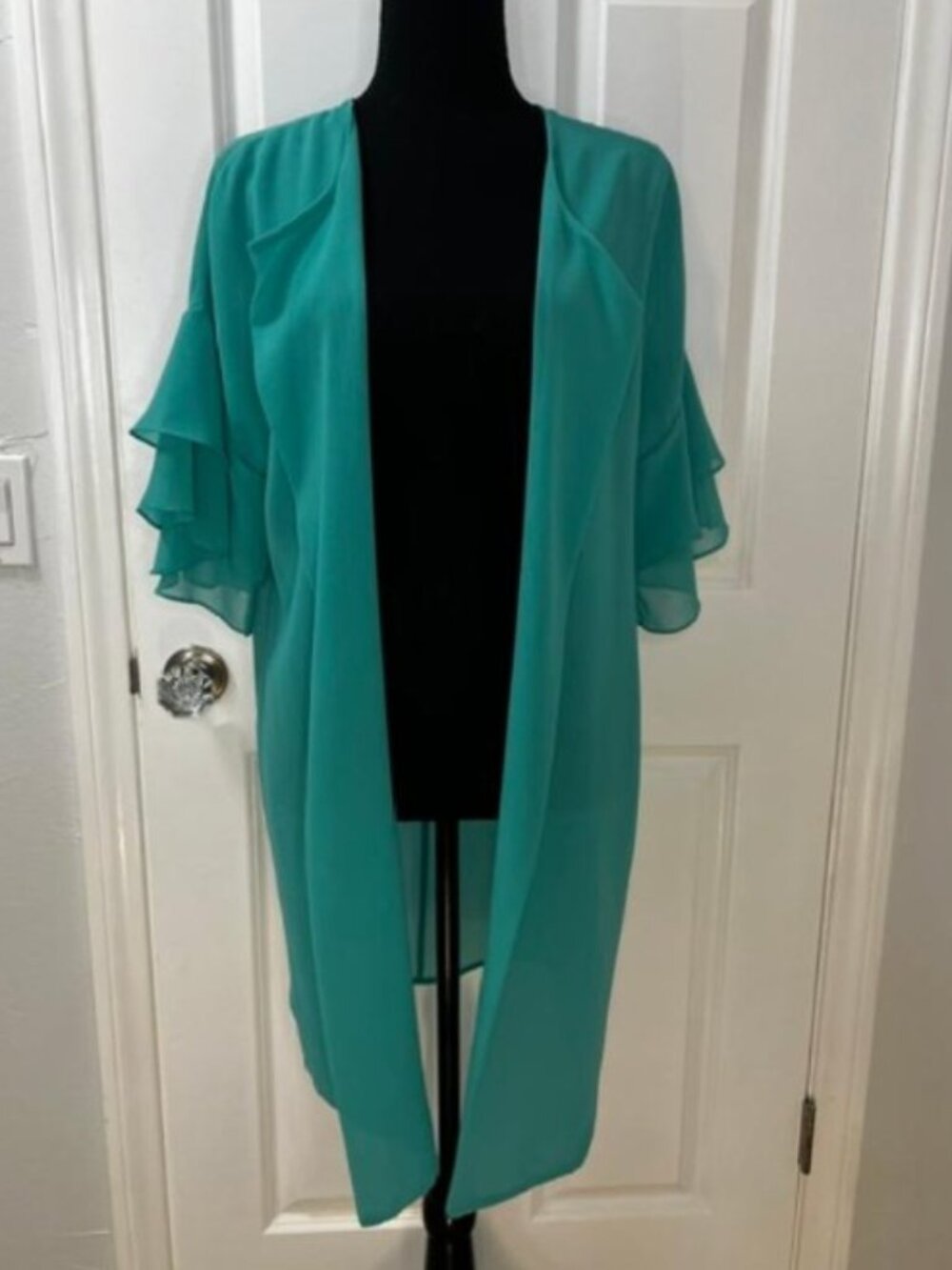 Sandro Ferrone Open Front Flutter Sleeves Tunic Top in Green – Size Medium – NWT